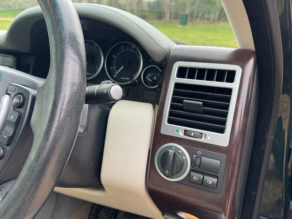 2004 Land Rover Range Rover L322 - Image 29 of 30