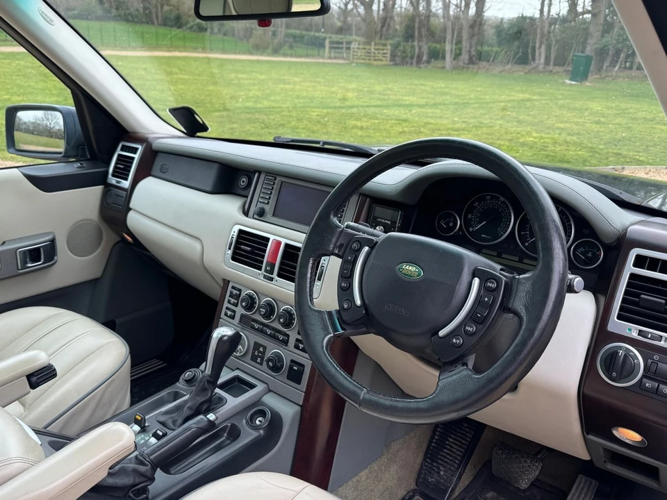 2004 Land Rover Range Rover L322 - Image 28 of 30