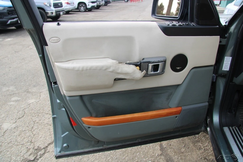 2004 Land Rover Range Rover L322 - Image 11 of 21