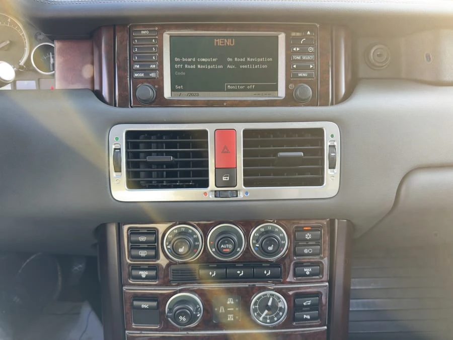 2004 Land Rover Range Rover L322 - Image 11 of 14