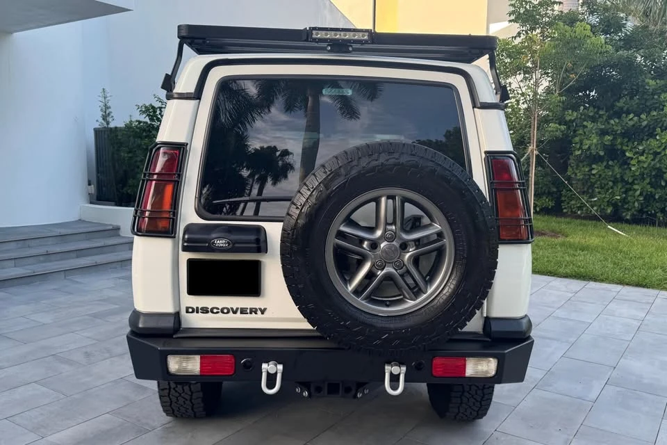 2004 Land Rover Discovery 2nd Gen - Image 2 of 13
