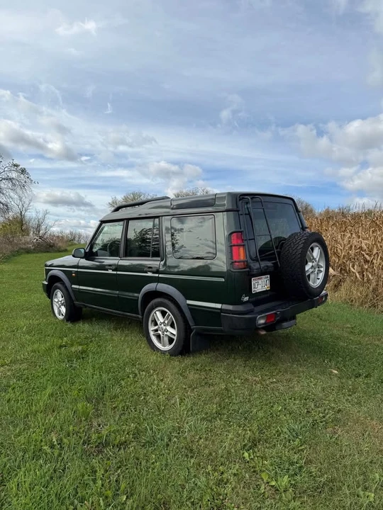 2004 Land Rover Discovery 2nd Gen - Image 3 of 16