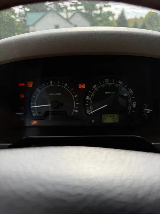 2004 Land Rover Discovery 2nd Gen - Image 13 of 16