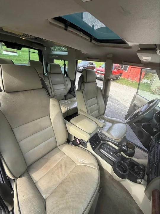 2004 Land Rover Discovery 2nd Gen - Image 8 of 16