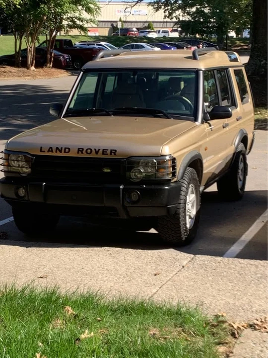 2004 Land Rover Discovery 2nd Gen - Image 2 of 3