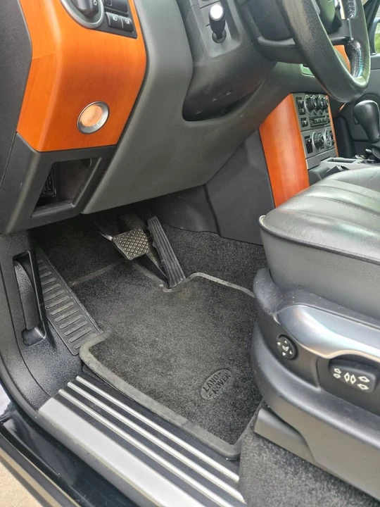 2004 Land Rover Range Rover L322 - Image 9 of 18