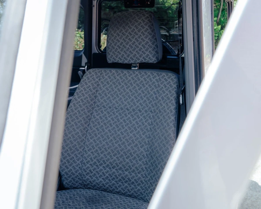 2004 Land Rover Defender 90 - Image 25 of 30