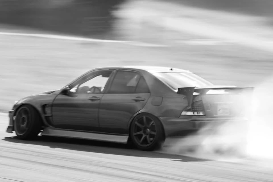 2004 Lexus IS 1st Gen - Image 12 of 13