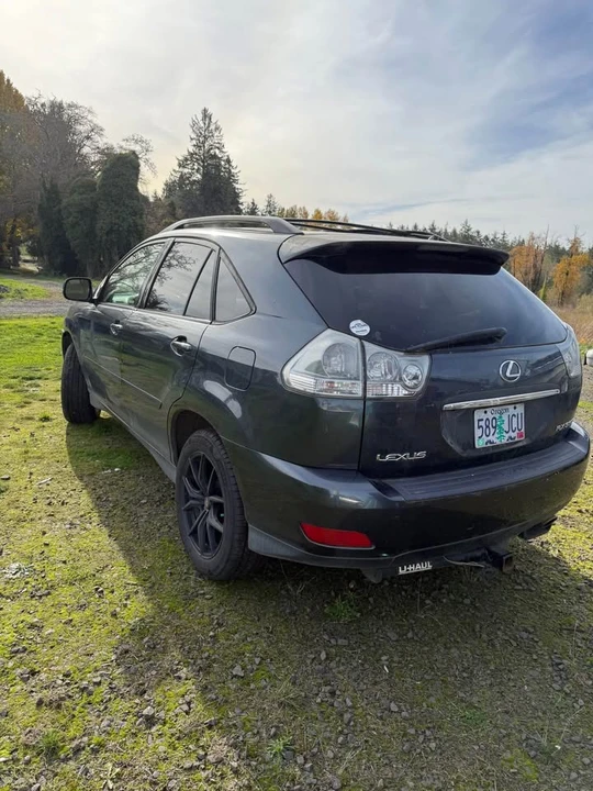 2004 Lexus RX 2nd Gen - Image 3 of 7