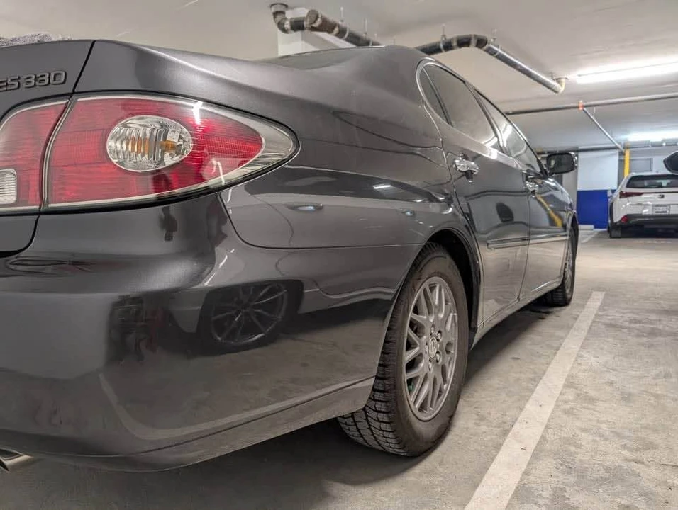 2004 Lexus ES 4th Gen - Image 11 of 20