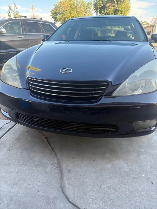 2004 Lexus ES 3rd Gen - Image 11 of 12