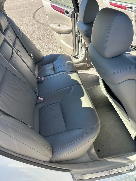 2004 Lexus ES 4th Gen - Image 16 of 20