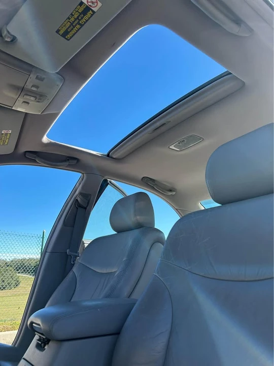 2004 Lexus ES 4th Gen - Image 13 of 20