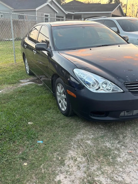 2004 Lexus ES 4th Gen - Image 2 of 7