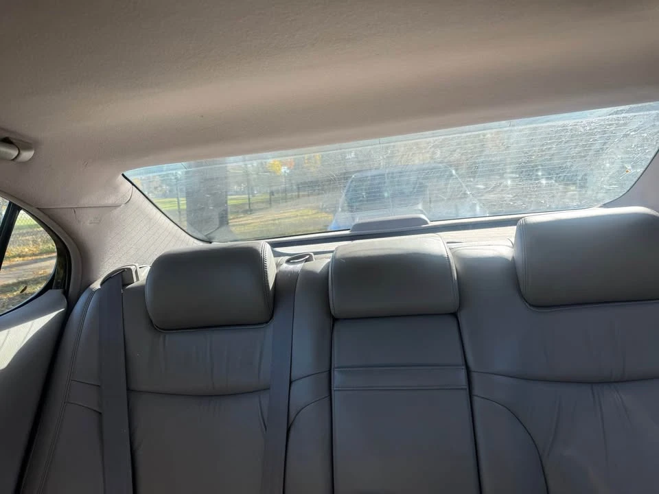 2004 Lexus ES 4th Gen - Image 8 of 8