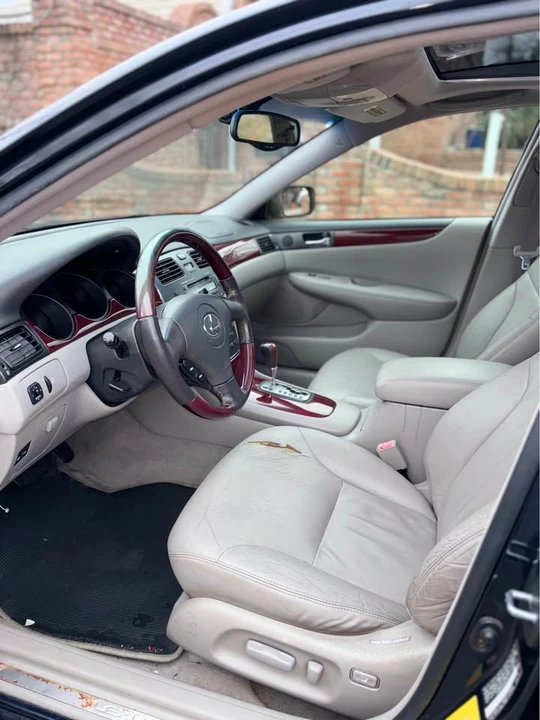 2004 Lexus ES 3rd Gen - Image 6 of 8