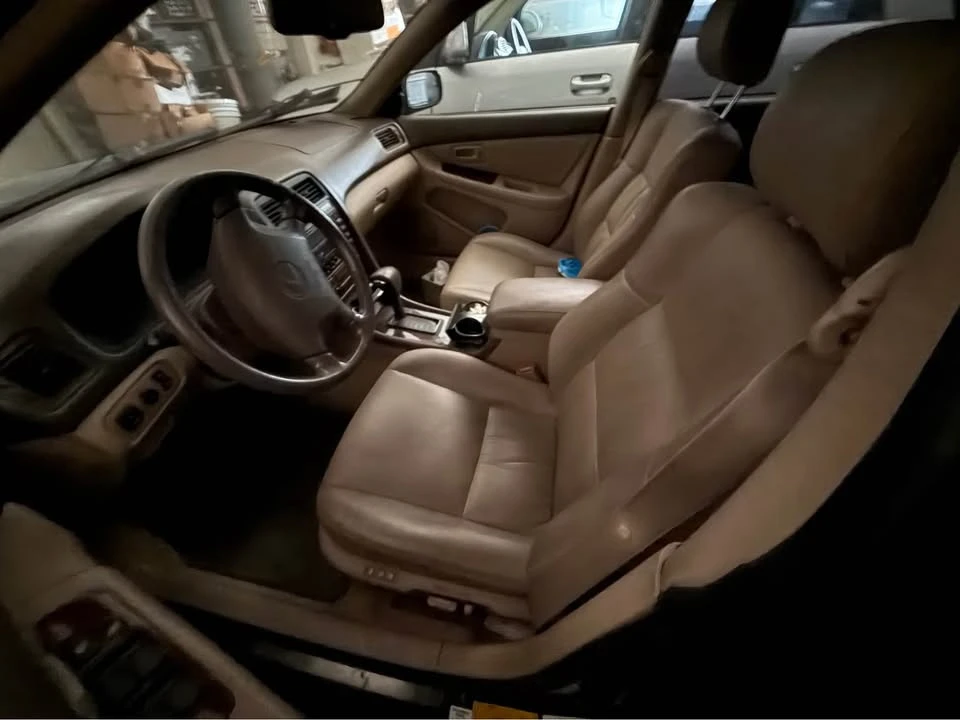 2004 Lexus ES 3rd Gen - Image 5 of 6
