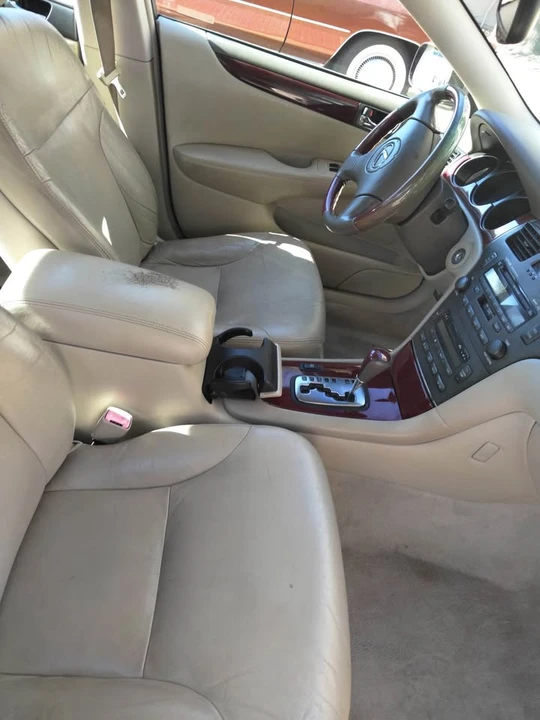 2004 Lexus ES 4th Gen - Image 4 of 5