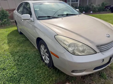 2004 Lexus ES 300 Sedan