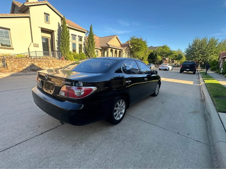 2004 Lexus ES 4th Gen - Image 3 of 7