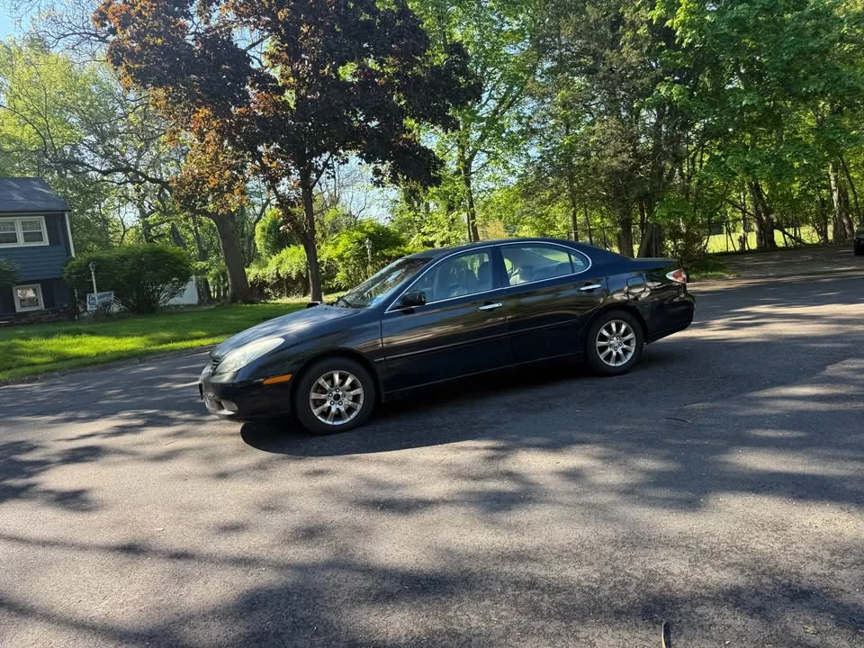 2004 Lexus ES 4th Gen - Image 3 of 6