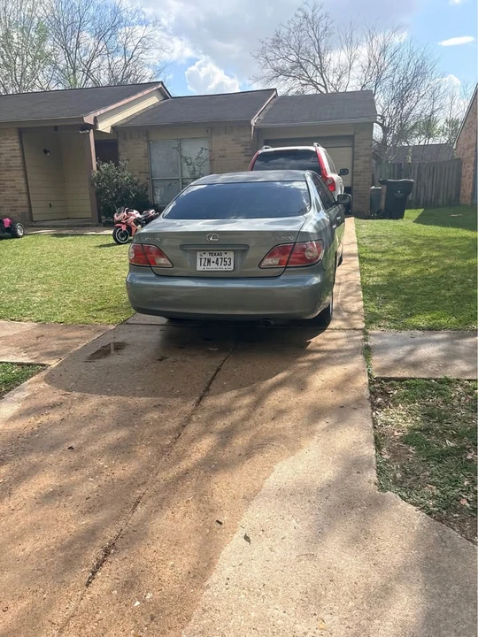 2004 Lexus ES 4th Gen - Image 4 of 7