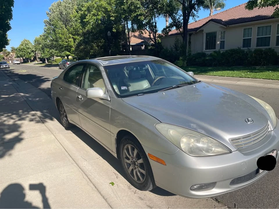 2004 Lexus ES 4th Gen - Image 4 of 11