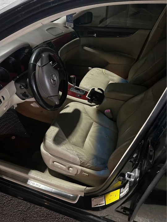 2004 Lexus ES 3rd Gen - Image 6 of 7