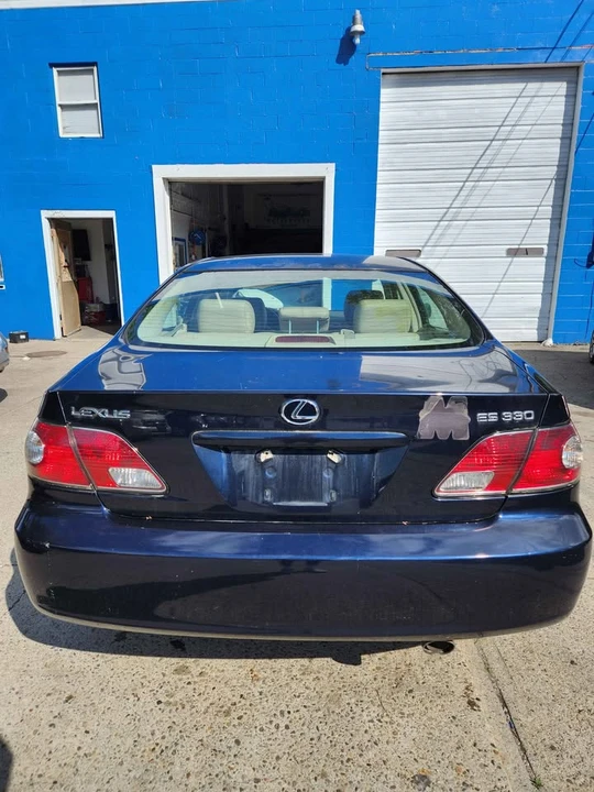 2004 Lexus ES 4th Gen - Image 2 of 6