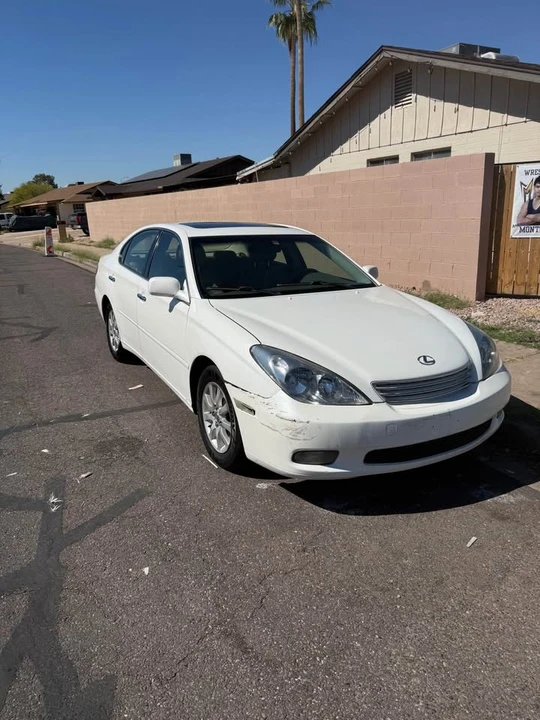 2004 Lexus ES 4th Gen - Image 4 of 9