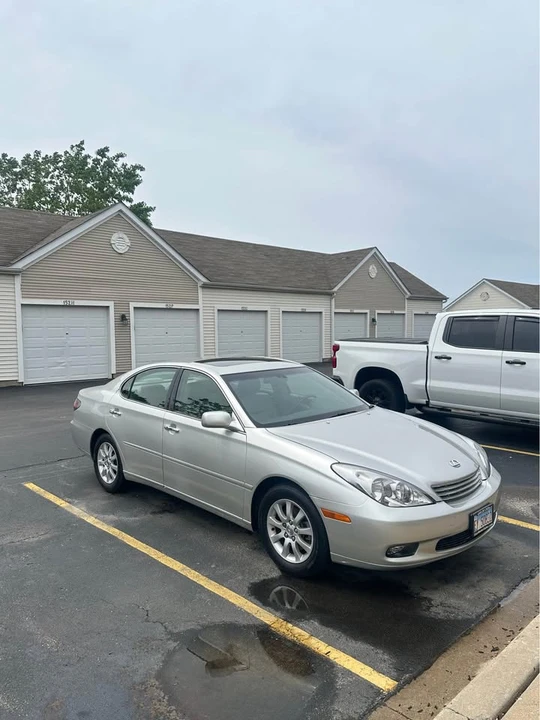 2004 Lexus ES 4th Gen - Image 5 of 9