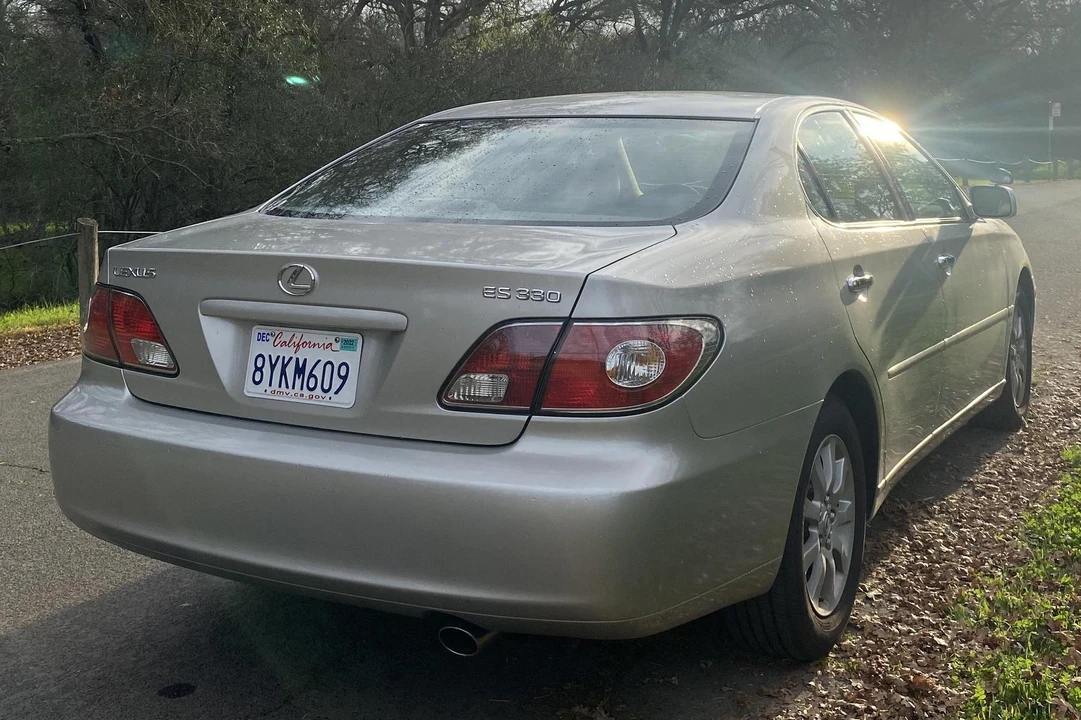 2004 Lexus ES 4th Gen - Image 13 of 31