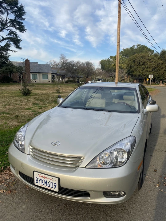 2004 Lexus ES 4th Gen - Image 8 of 31
