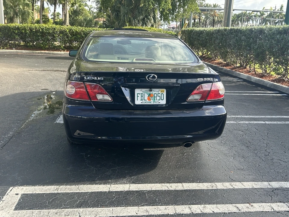 2004 Lexus ES 4th Gen - Image 4 of 22