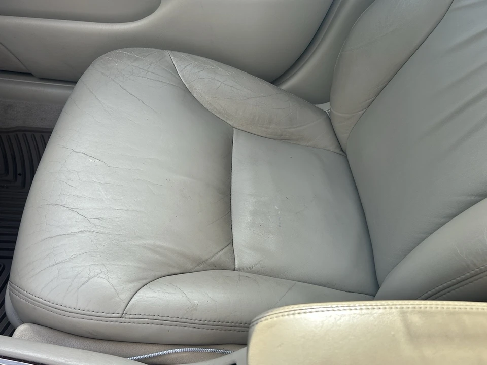 2004 Lexus ES 4th Gen - Image 12 of 22