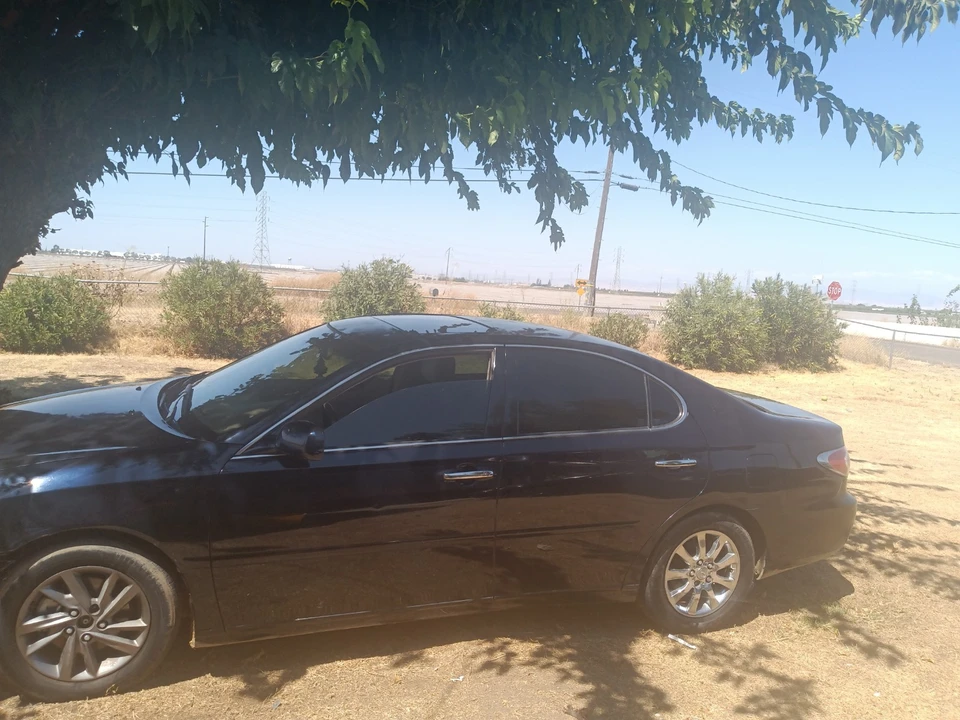 2004 Lexus ES 4th Gen - Image 3 of 4