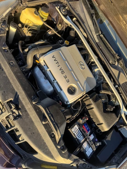 2004 Lexus ES 3rd Gen - Image 11 of 13
