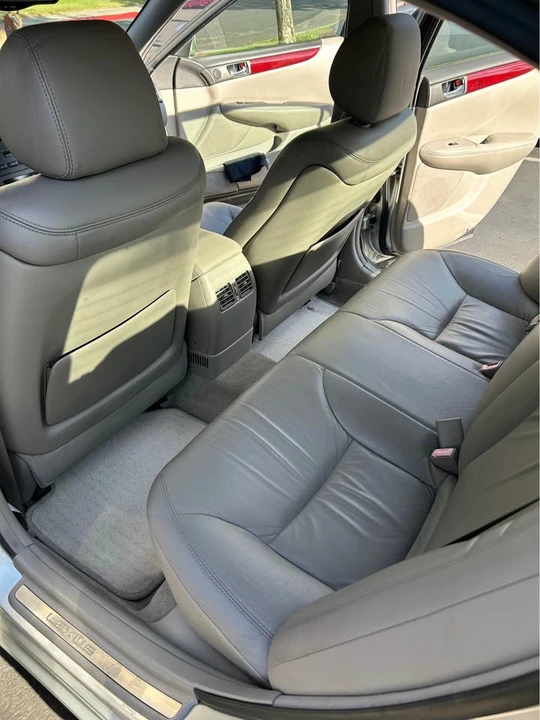 2004 Lexus ES 4th Gen - Image 9 of 12