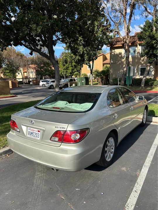 2004 Lexus ES 4th Gen - Image 4 of 12