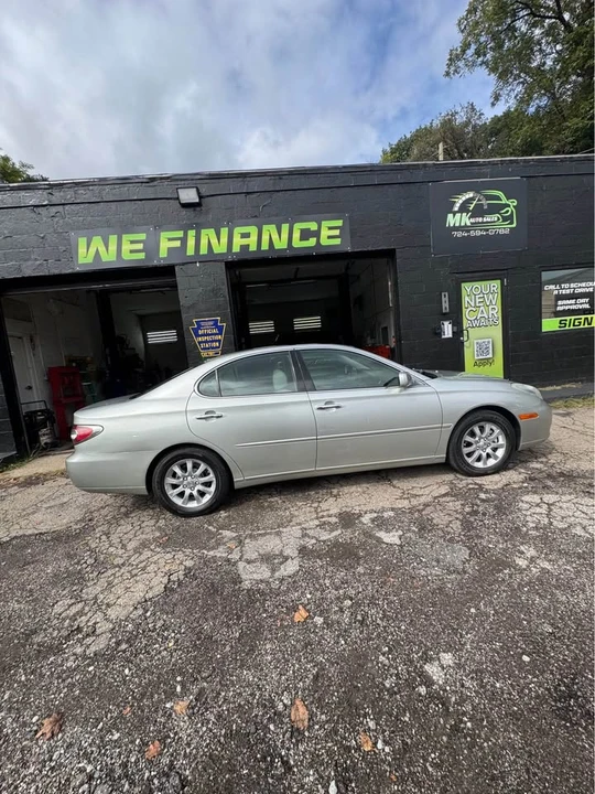 2004 Lexus ES 4th Gen - Image 3 of 11