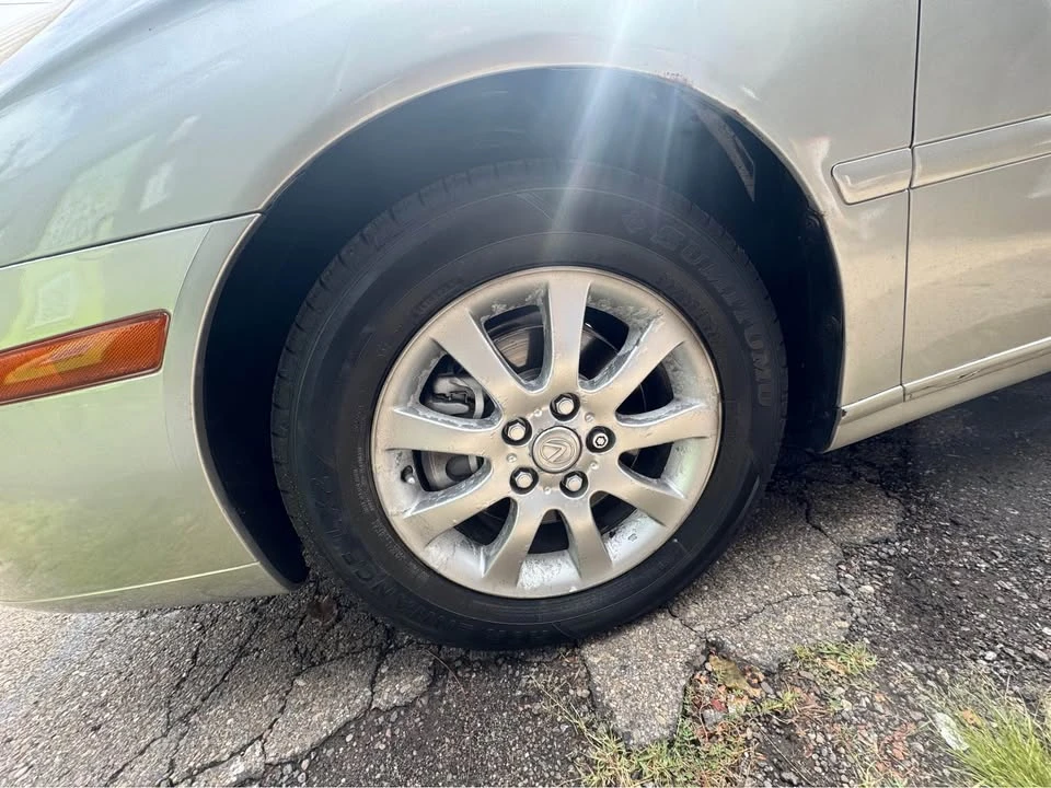 2004 Lexus ES 4th Gen - Image 7 of 11