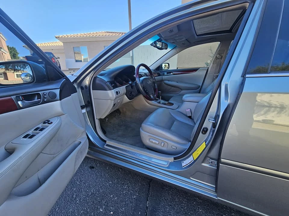 2004 Lexus ES 3rd Gen - Image 7 of 13