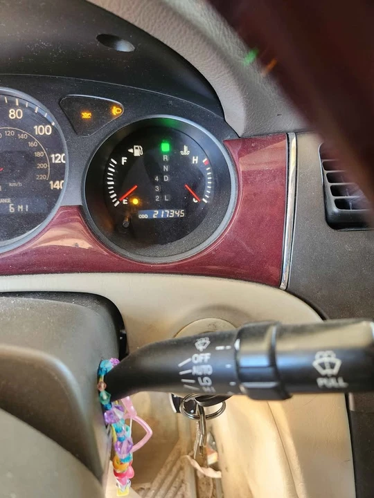 2004 Lexus ES 4th Gen - Image 2 of 6