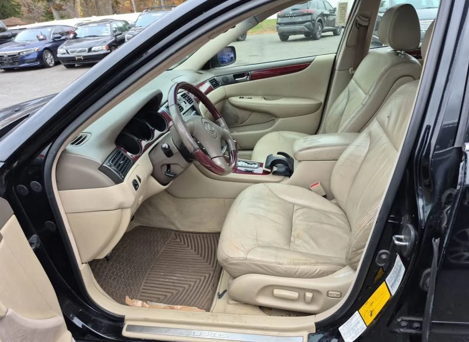 2004 Lexus ES 3rd Gen - Image 3 of 3