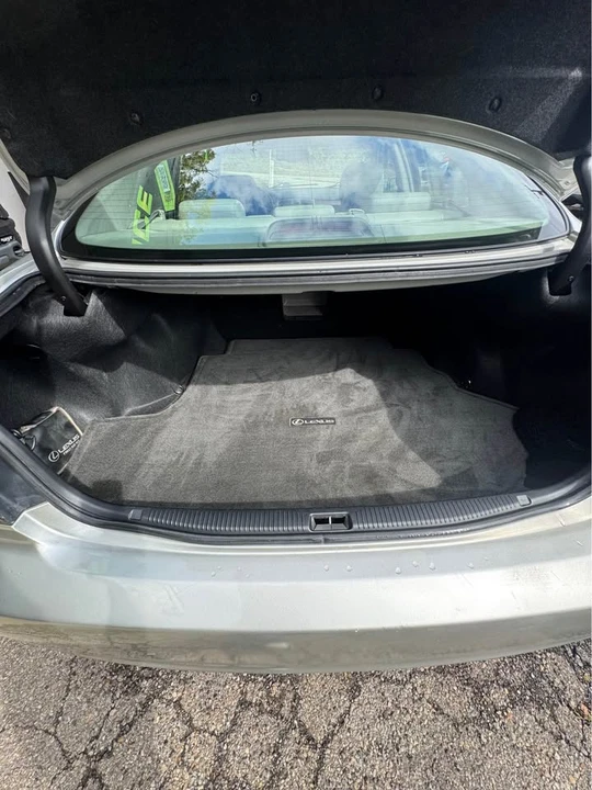 2004 Lexus ES 4th Gen - Image 6 of 11