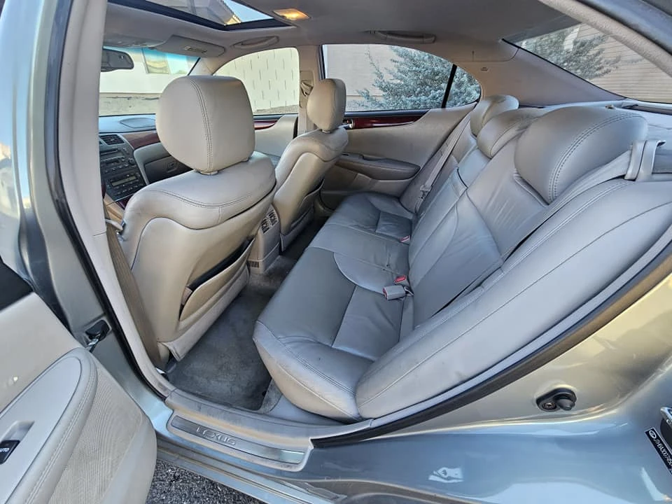 2004 Lexus ES 3rd Gen - Image 5 of 13