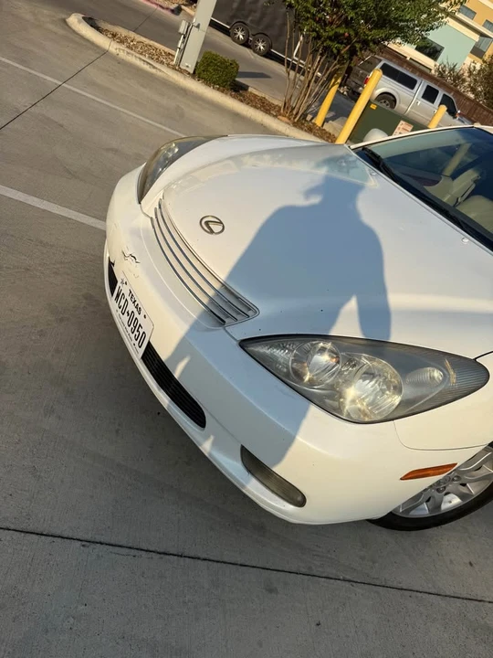2004 Lexus ES 3rd Gen - Image 17 of 18
