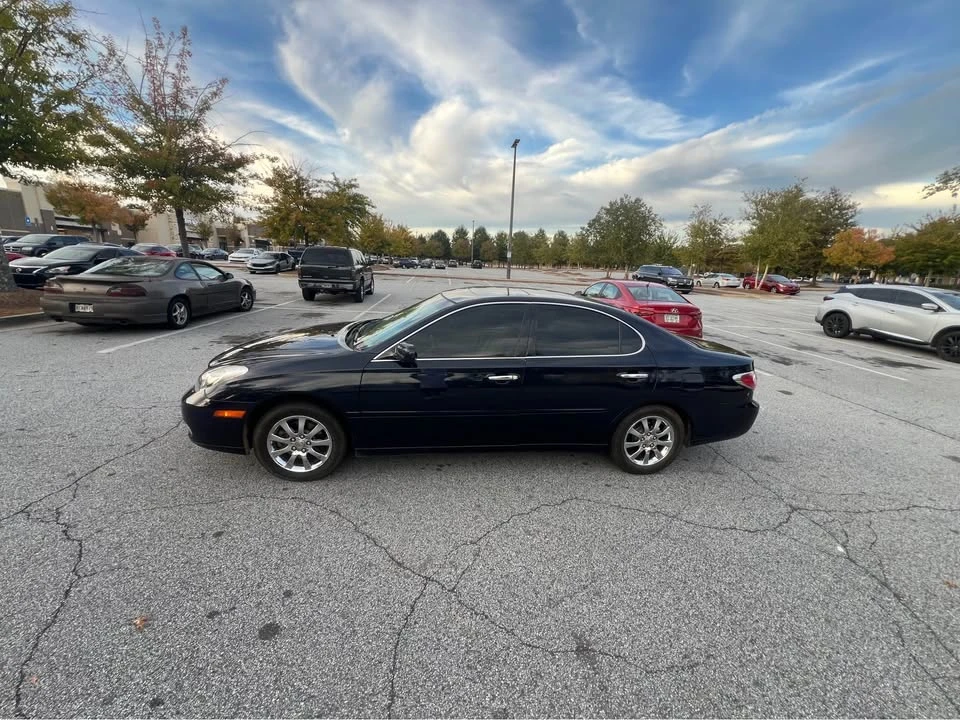 2004 Lexus ES 3rd Gen - Image 2 of 6
