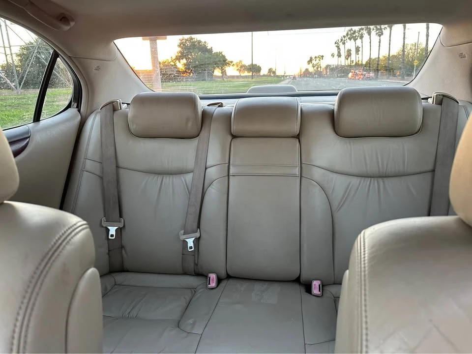 2004 Lexus ES 4th Gen - Image 11 of 14