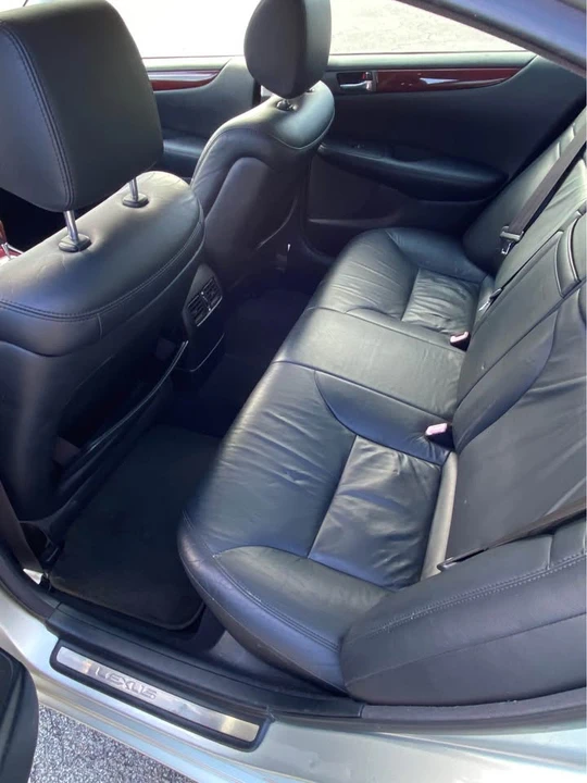2004 Lexus ES 3rd Gen - Image 10 of 10